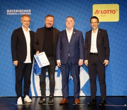 SVM Vorstand Christian Kahl erhält BFV-Ehrenamtspreis